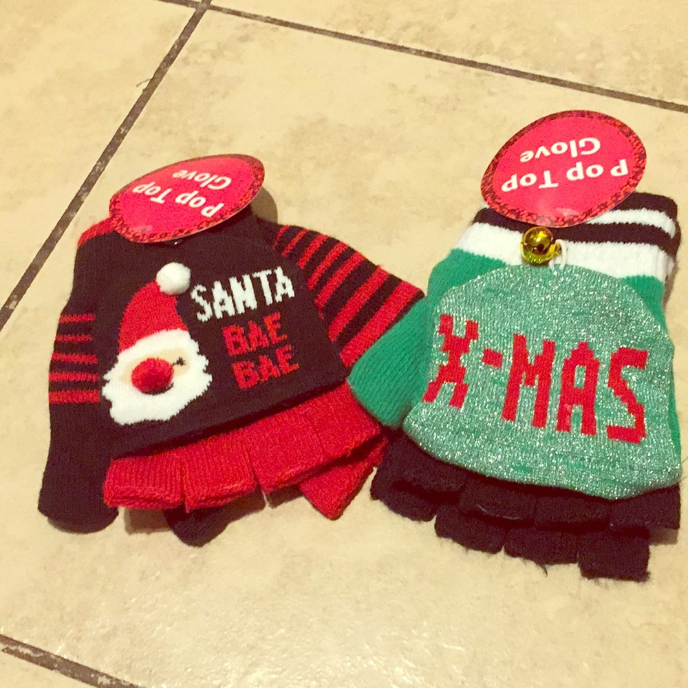 2 pairs of bundle gloves